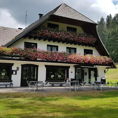 Gaestehaus Behabuehl 3* فيلدبرج