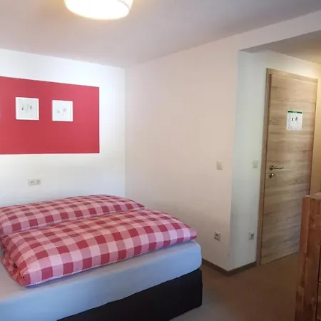 Gaestehaus Behabuehl 3*