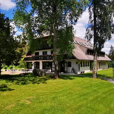 بيت ضيافة Gaestehaus Behabuehl